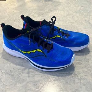 Men’s Saucony Form Fit Running Shoes size 12